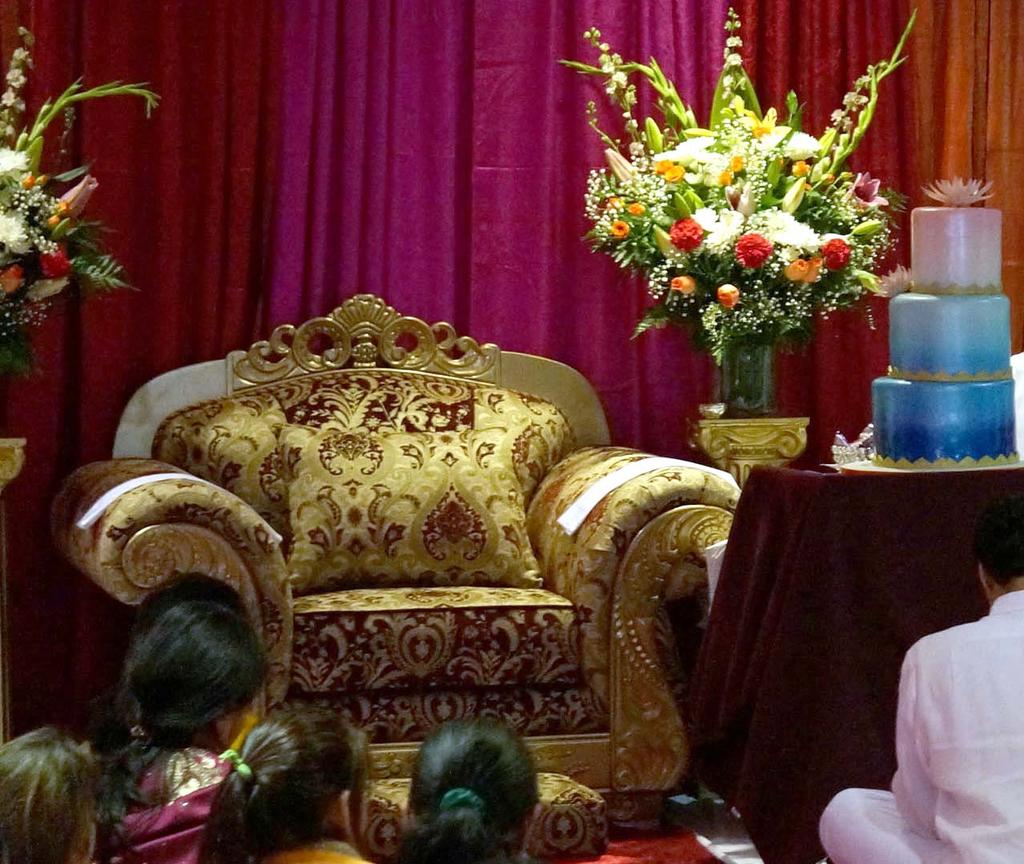 16 th June, 2016 Morning Session Youth Meet, Best Western Inn, Milpitas, California (In the morning, Swami was picked up in a white car decorated with flowers and, on arrival, was received on a