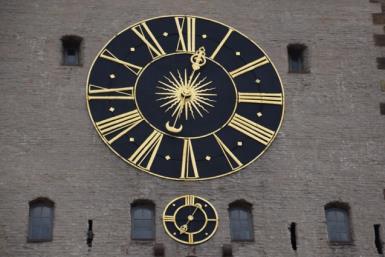 Question for Detectives A11 The clock on Altpörtel is very unusual.