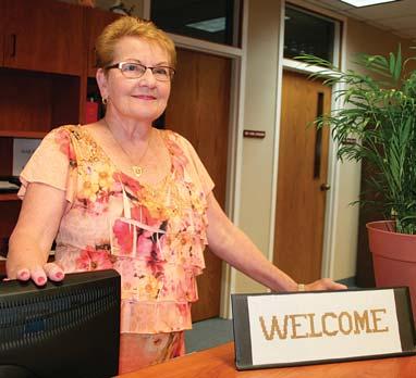 DIOCESE Always welcoming longtime executive assistant Carol Watson, retires By Joan Kurkowski-Gillen Correspondent Few people can appreciate the explosive growth of Catholics in North Texas better