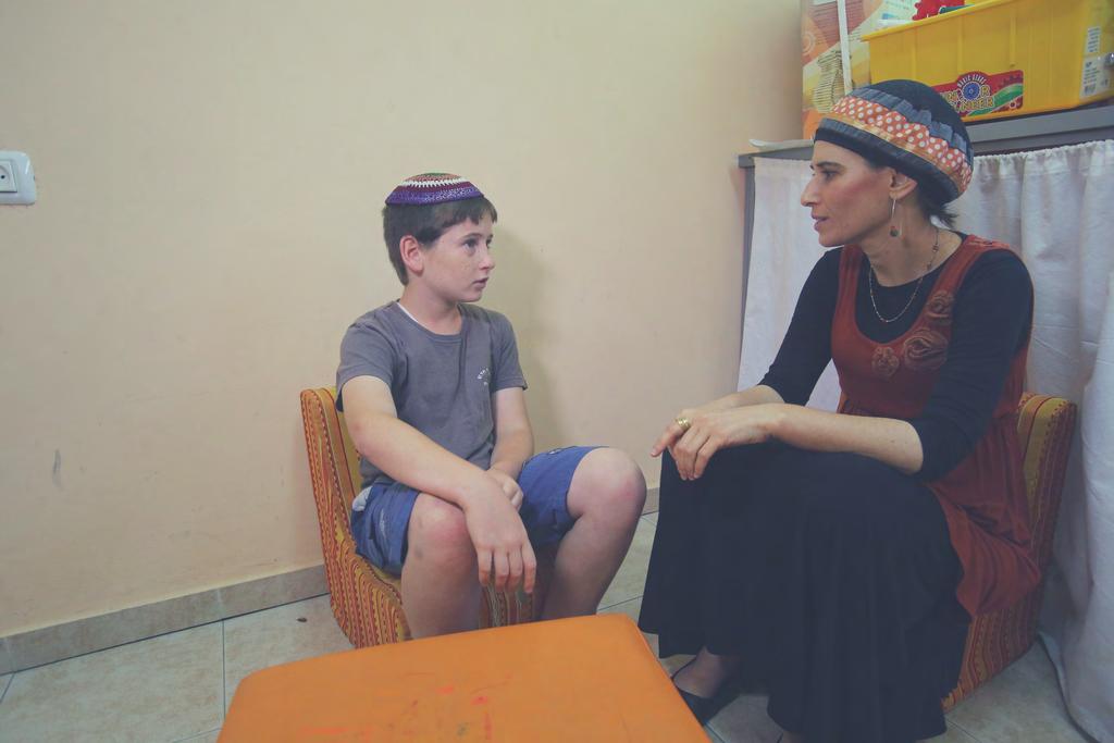 EMERGENCY APPEAL: SDEROT TO FUND AN EXTRA THERAPIST AT EMUNAH'S SDEROT CRISIS AND COUNSELLING CENTER Emunah is the only organisation on the ground providing mental health services to the thousands of