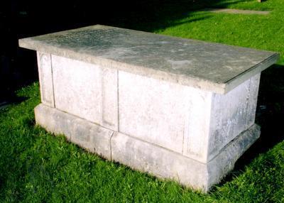 POSITION See Plan A10 Table tomb Good ERECTED IN REMEMBRANCE OF THOMAS NICHOLS ABBINETT who died at