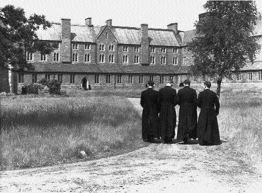 All Hallows Missionary College,Dublin A Lifetime of Priestly Service by Reverend Basil O Sullivan I believe the best foundation for vocations to the priesthood and religious life, and indeed for a