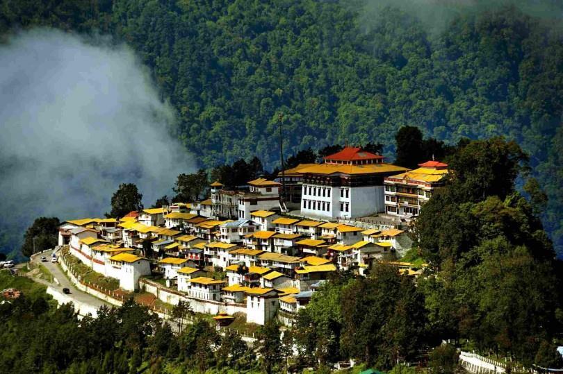 2- Arunachal Pradesh Arunachal Pradesh is a little state in the north east of India.