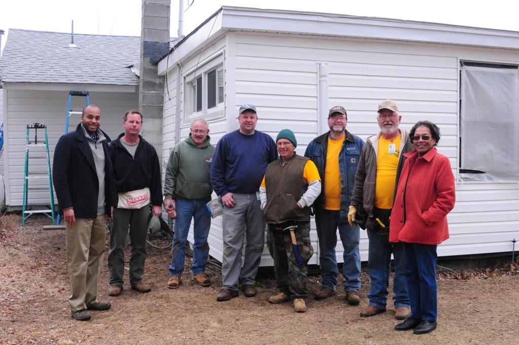 Southern Baptist Volunteers Add New Siding to Tribal House olunteers from the Southern Baptist Disaster Relief V group have been working on a few houses on the Reservation.