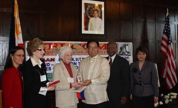 Among the estimated two hundred (200) guests who attended the event were: the Filipino and American World War II veterans and their relatives, American Board Members of the Maywood Bataan Day