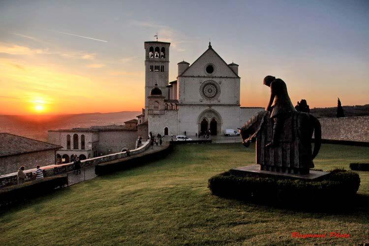 than its neighbor Spello, is sometimes called the Balcony of Umbria, as the views appear to encompass all of Umbria. The church of San Francesco in Montefalco contains a fresco of the life of St.