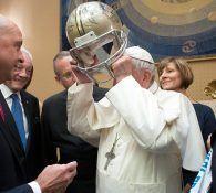 Pope Francis: Teamwork and fair play needed off the field as well as on (this story originally appeared on June 21) Pope Francis welcomed a contingent from the Pro Football Hall of Fame to the