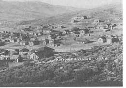 " 3 The Sunbeam Mine, located between what later became the towns of Silver City and Diamond, was the first mine discovered in the area and forged the