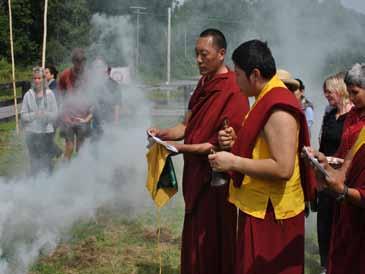Gomde Cooperstown This summer marked the third consecutive year that students have gathered at the Gomde center in Cooperstown, New York, to receive teachings from Phakchok Rinpoche.