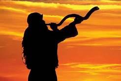 The At the sound of the trumpet, believers will stop, cease the harvest, rise from the earth and worship in heaven 3.