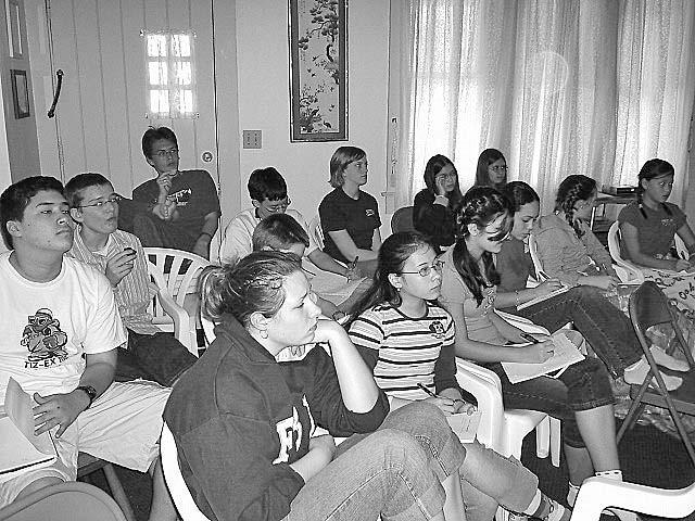 Unification News 28 South Carolina Spring Workshop by Rev. Hiroshi Jimbo O n the Easter w e e k e n d (March 25-27), South Carolina had a 3-day workshop for the second generation.