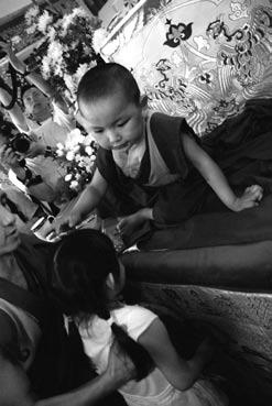 ~ May 2007 ~ Shabda 11 The original plan for our YPP kids to play a game with Phuntsok Rinpoche had to be replaced with a song offering to Rinpoche as the gompa was packed with people, leaving no