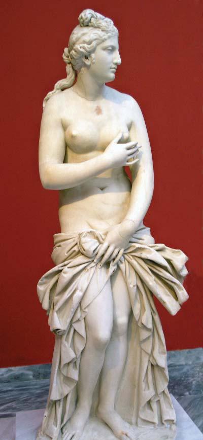 cestus Aphrodite of the Syracuse type.