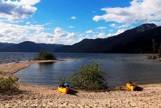 Home of some of the most beautiful populations of BC s finest wildlife including bears, moose and a favorite nesting place for loons, Murtle lake is an experience of true wilderness.