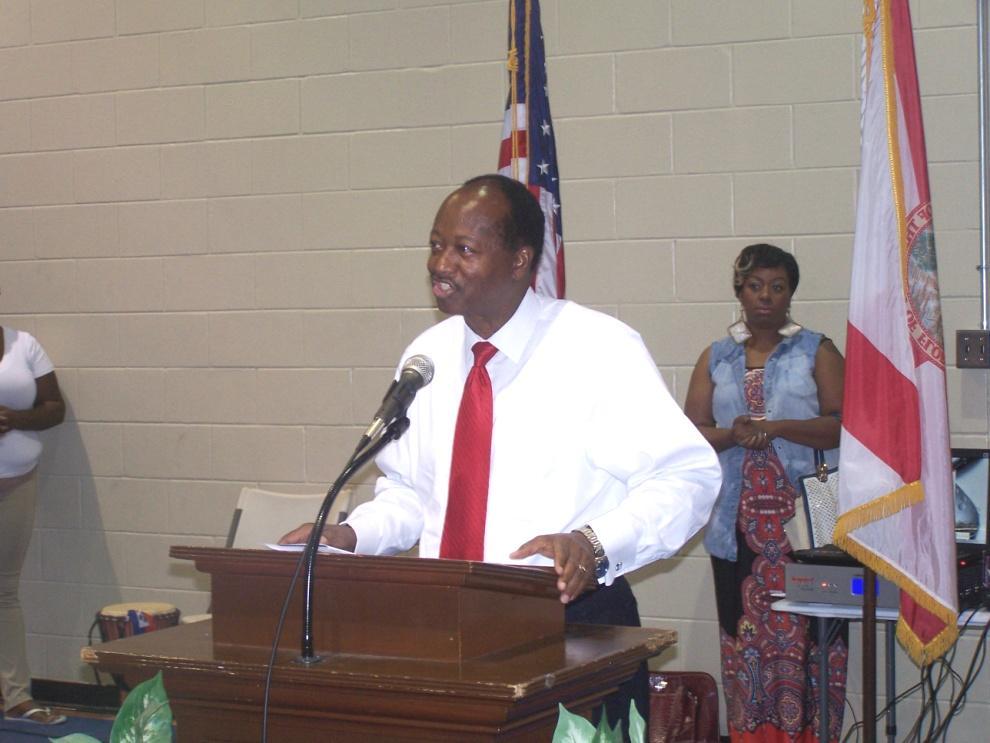 Commissioner Samuel B. Ings hosted the 5th Annual Juneteenth event last Saturday, June 21, 2014 at the Dr. James R. Smith Neighborhood Center. During the event, Commissioner Samuel B.