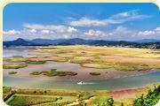 Suncheon Bay Eco-Museum www.suncheonbay.go.kr Suncheon Bay is rapidly gaining international recognition as a natural ecosystem and protected wetland on the Korean peninsula.
