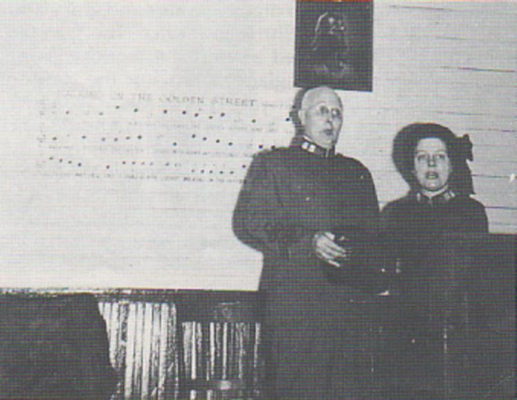 FORWARD Throughout their life together, Sidney and Violet Cox used their gift of music to share with and minister to literally thousands of people.