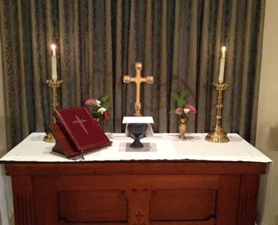 Chapel Altar 1. Unfold a corporal and place in the center of the altar. 2. Place chalice on the corporal. 3.