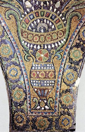 Mosaic detail from the Dome of the Rock (public domain) The Byzantine Empire stood to the North and to the West of the new Islamic Empire until 1453, when its capital, Constantinople, fell to the