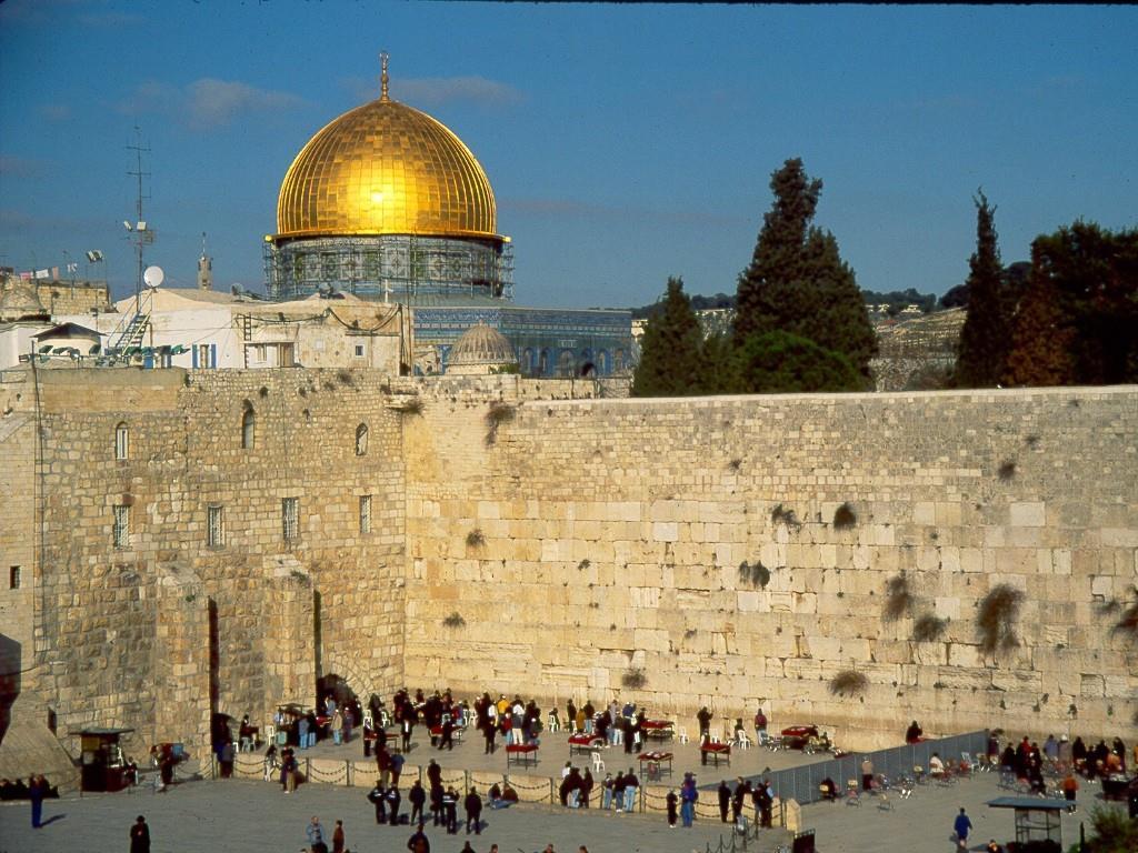 The Promised Land of the Jews God promised Palestine to Abraham s Descendants Jews are Abraham s Descendants