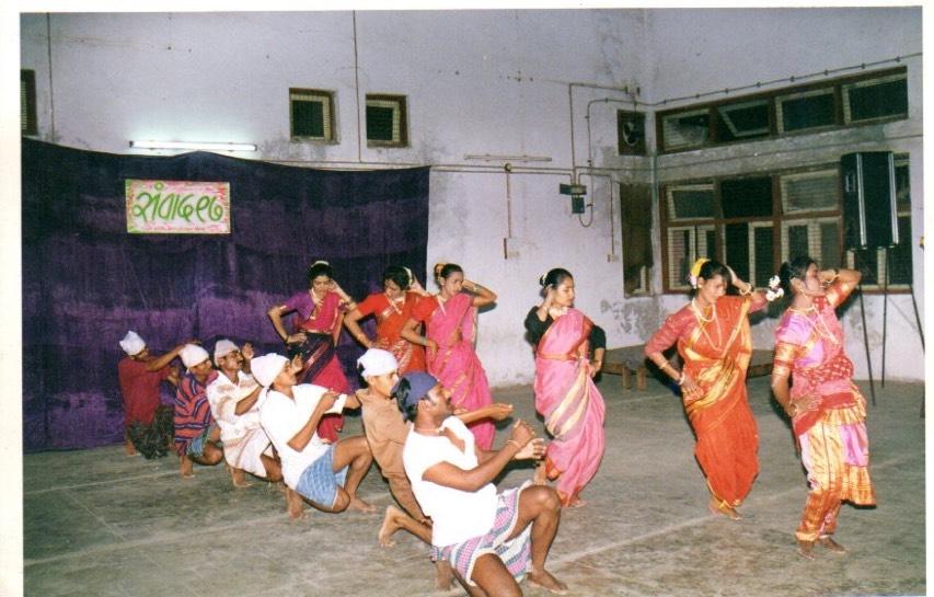 Koli dances of Maharashtra danced on the coastal sites. Used for festival and joy with celebration. 16. Cheraw dance form of Mizoram, North East India is a combination of rhythm and skills.