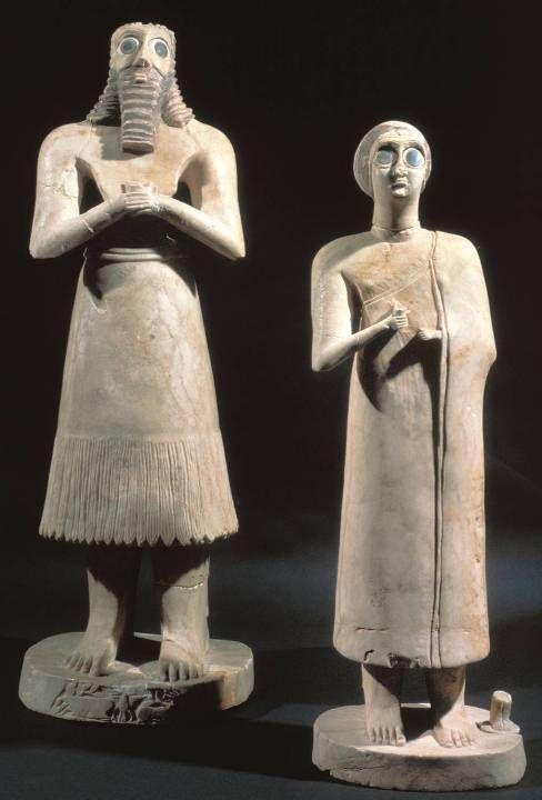 Tshnunna Statuettes, from the Square Temple at Eshnunna, Iraq 2700BCE Buried