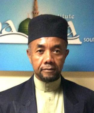 ICOSA, lectured in Hadith, Arabic and Quranic Literature at the University of the Western Cape at both undergraduate and post- graduate levels.