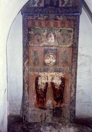 1) Aśoka built stupas that displayed his law