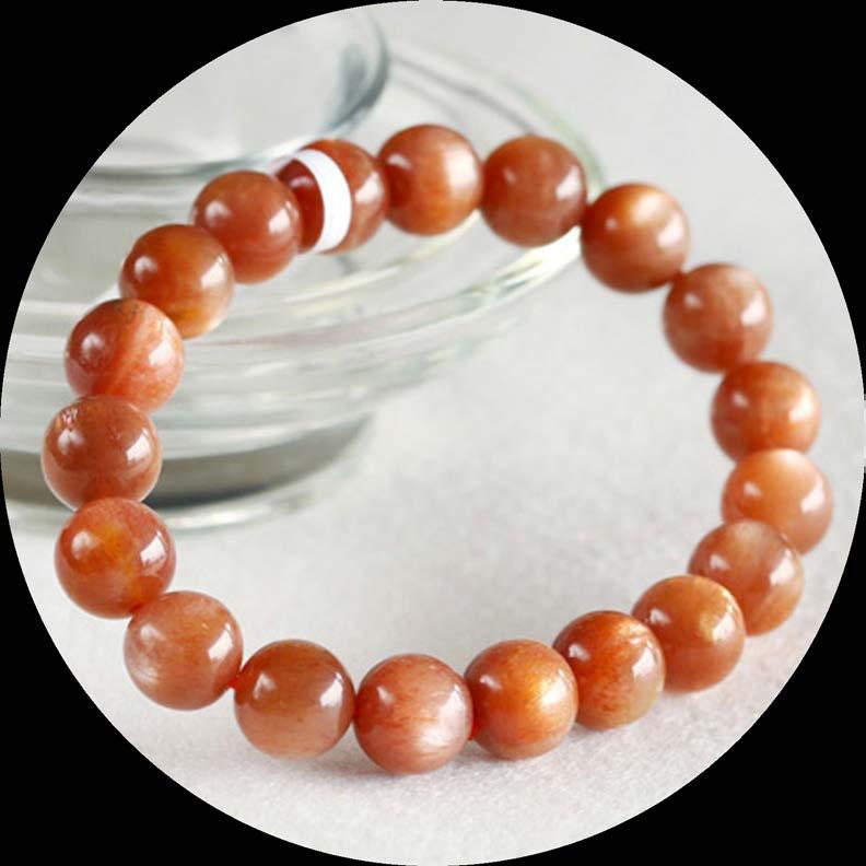 Sunstone Sunstone is highly effective in cleansing the aura and chakras, and for removing hooks from possessive loved ones, lovers, or anyone draining of your energies.