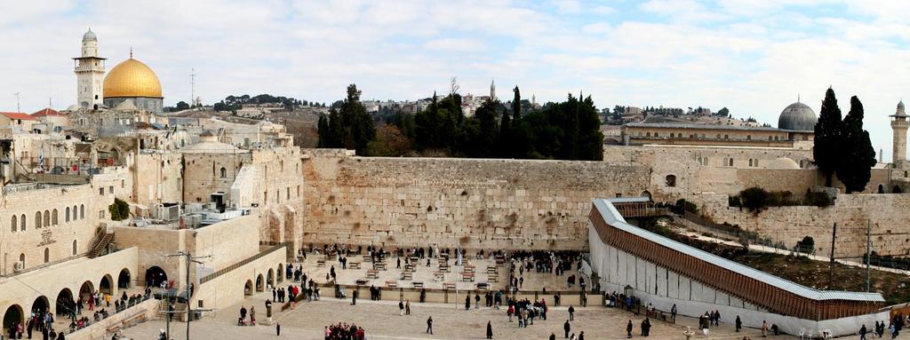 Sacred Spaces & Places of Worship THE WESTERN WALL Remnant of Solomon s temple A sacred space of Prayer &