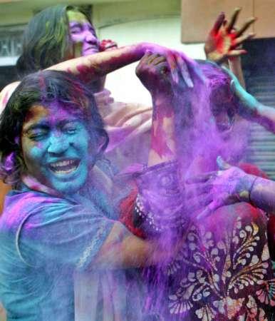 How did the natural environment influence the beliefs, practices, or traditions of Hinduism? The Hindu holiday, Holi, is a perfect example!