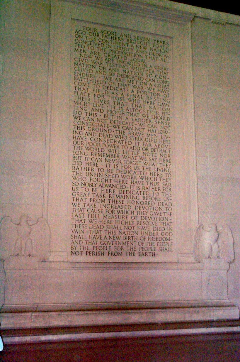 -There are 36 pillars around the Lincoln Memorial to represent the 36 states that were in the Union when Lincoln died.