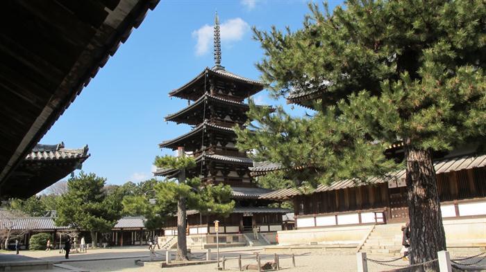 I m going to make this entry short; I have probably bored you enough with more information than you ever wanted to know about shrines and temples in Japan.
