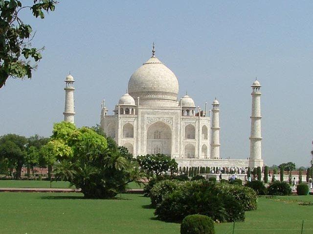 (Friday Closed) Taj Mahal was built by a grief stricken Emperor Shahjahan as a memorial to his beloved wife Mumtaz Mahal.