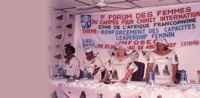 (Left to right) Cathy Kisoki, Betty Adadevoh, Judy Douglass, and Makoyi Mukengeshay during Staff Women Forum in Cotonou in 2007.
