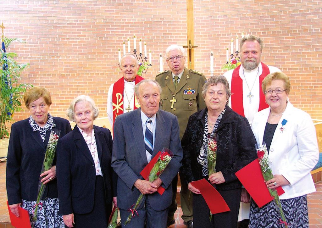 Eesti Evangeelne Luterlik Kirik tunnustab oma liikmeid EELK peapiiskop Andres Põder ja EELK konsistoorium tunnustas 2012. a mitmeid meie koguduse ustavaid kaastöölisi.