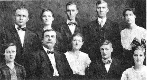 Holladay giving the connection with these families. The Bartletts, Boyds, and Holladays have many descendants in Putnam County.