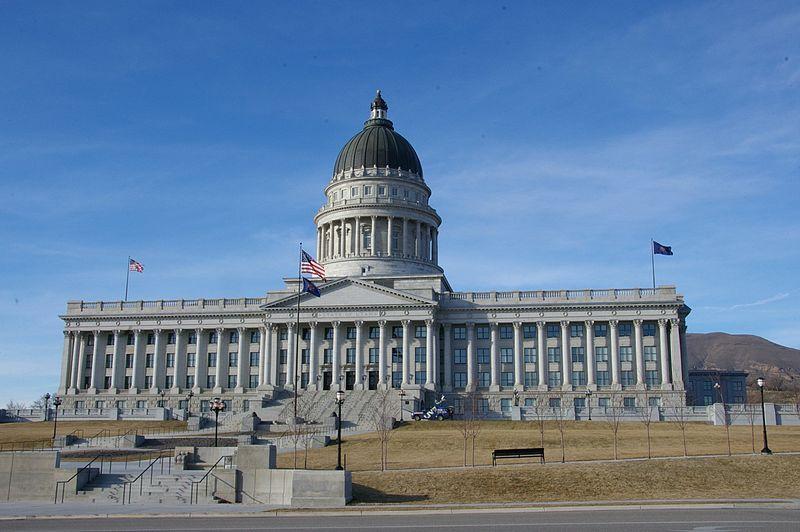 The citizens of Utah elect two people, like every other state, to represent them in the Senate and three people, based on Utah s current population in the most recent federal census, to represent