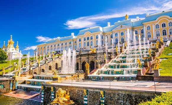 Fully customizable tours We offer fully customizable Moscow and St Petersburg tours for group and individual travelers.