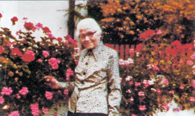 Justine Klotz, 1888-1984 Of the writings given to us by the german Mystic Justine Klotz, 850 sheets have been gathered in the collection "GOD SPEAKS TO THE SOUL," which is published in German and in