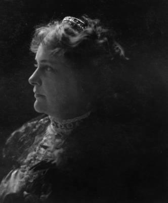 woman government official in Arizona Territory (1909) Born in Kansas (1870) Settled in Arizona Territory as a child (1882) Became Arizona s Territorial Historian (1909-1912) Worked her entire