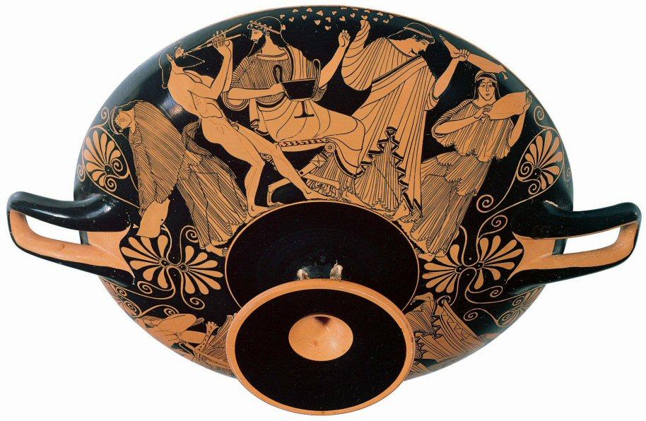 Douris Death of Pentheus cup interior, depicting a Maenad with the