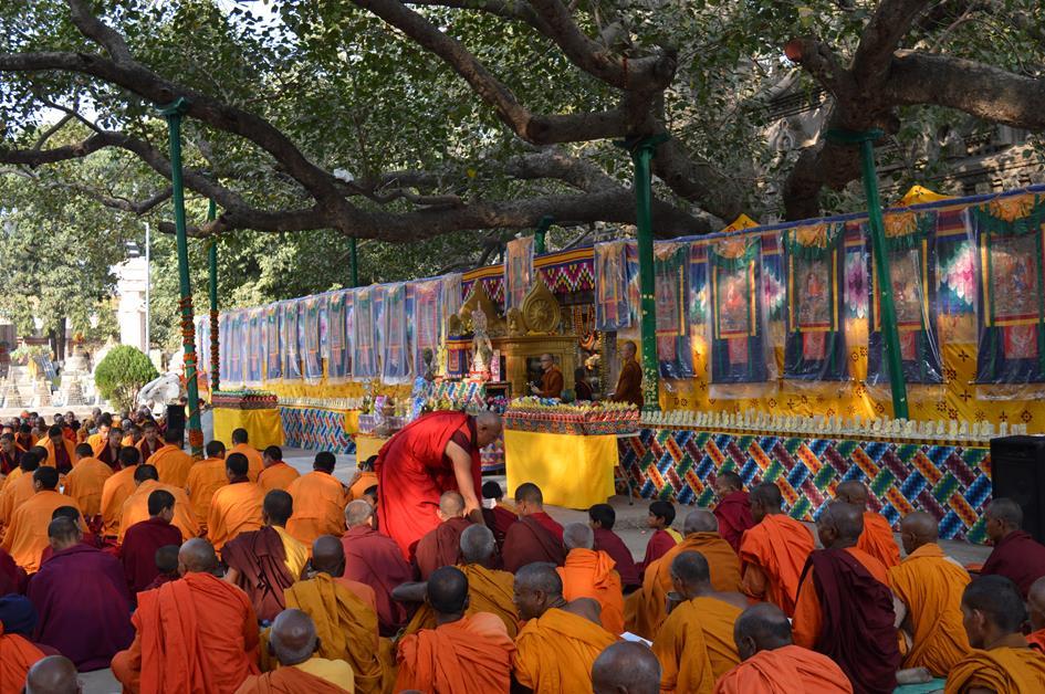 30 January Morning: arrival in Bodhgaya Afternoon: visit to the Maha Bodhi Temple Evening: meditation under the Bodhi tree. Bodhgaya is the spiritual center of Buddhism.