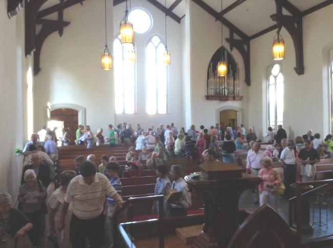 Worship Worship at FPC is many things. It s the glorious ring of the sanctuary at the end of a great hymn well sung, the sound of children s laughter from the steps, water pouring into the font.