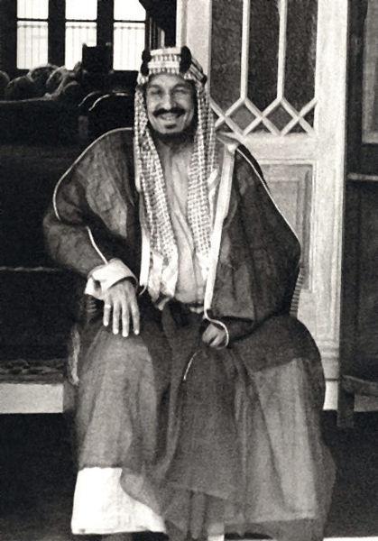 SAUDI ARABIA KEEPS ISLAMIC TRADITIONS In 1902, Abd al-azis Ibn Saud began a successful campaign to unify Arabia In 1932 the new kingdom was called Saudi Arabia Ibn Saud carried on Arab and