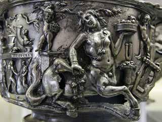 Fig. 8. Detail from silver-cup found in a hoard at Berthouville, France, 1 st century CE. Bibliothèque nationale de France, Département des monnaies, médailles et antiques, Paris.