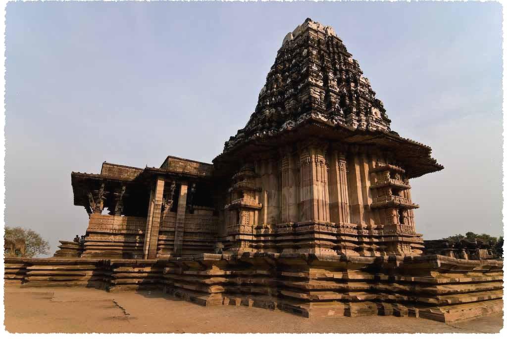 RAMAPPA TEMPLE The Ramappa Temple is located outside of Hyderabad, near the legendary city of Warangal.