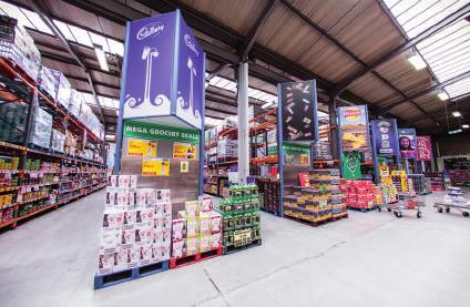 Blakemore Logistics services the 1,000 stores across SPAR UK s Meridian & Welsh Guild and supports the distribution needs of the A.F. Blakemore Group.