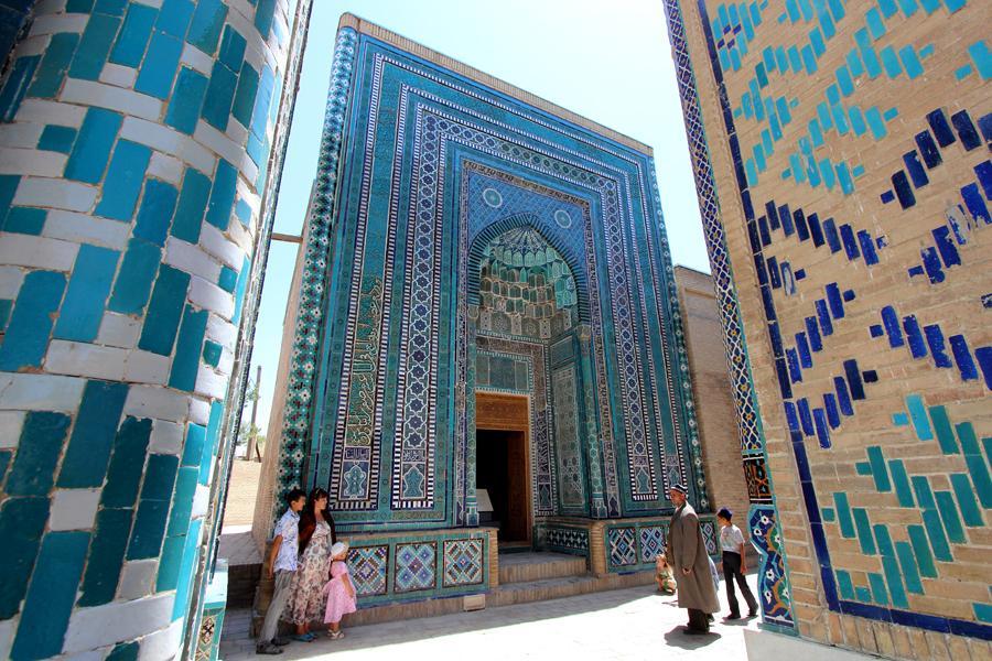 023 Shah-i-Zinda, Samarkand, Uzbekistan.