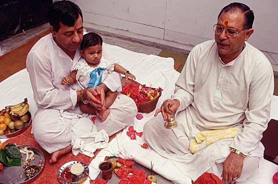 Hindu Sacrament On an auspicious date, around the age of one, a Hindu child receives his or her first haircut.